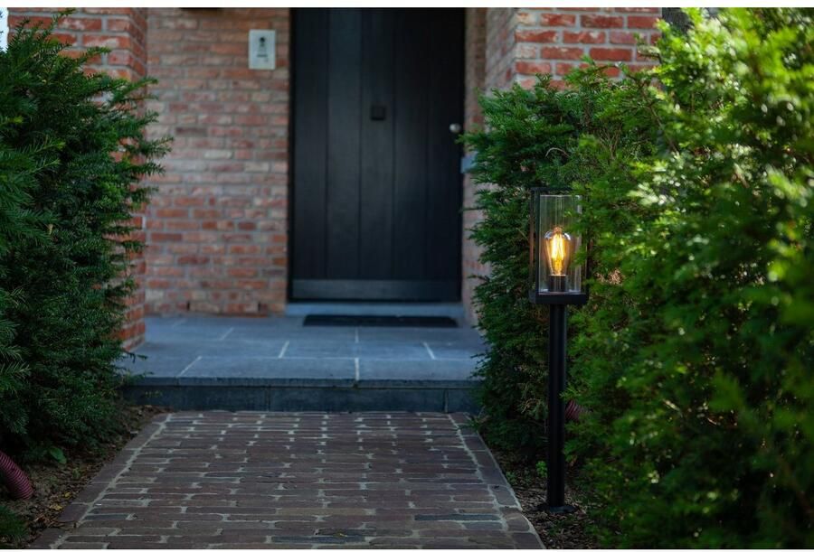 LUTEC Flair Armatuur op Paal voor Buiten in Cottage Stijl Matt Zwart