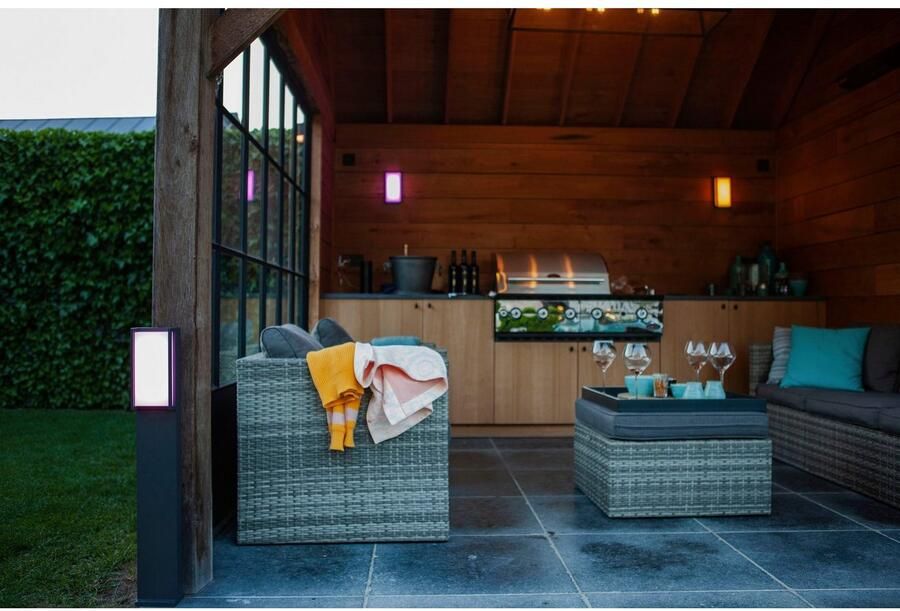 LUTEC Connect QUBO LED Smartverlichting op sokkel in alle kleuren en wittinten Zwart