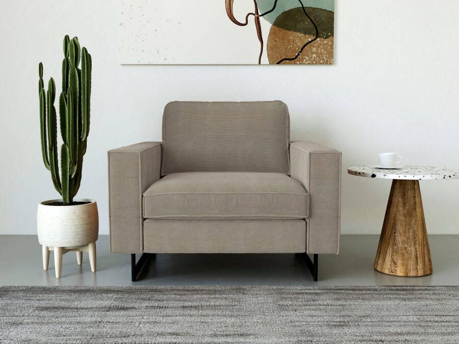 Places of Style Loveseat Pinto