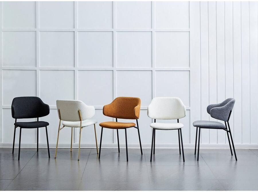 SalesFever Stoel met armleuningen Comfortabele eetkamerstoel met stijl 2-delige set: design-frame met uitlopende armleuningen (set 2 stuks)