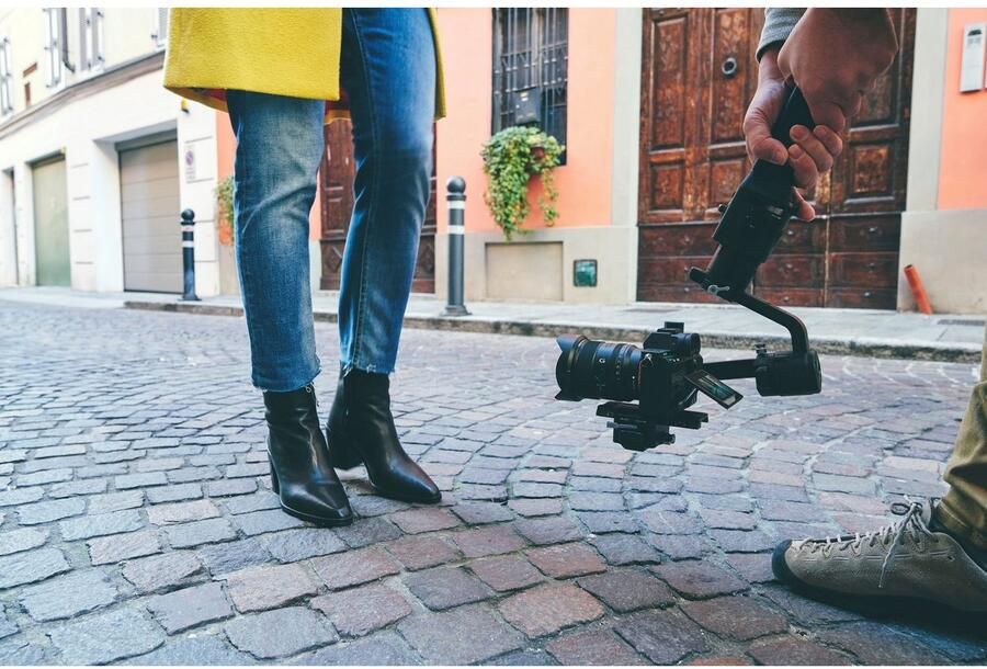 Sony FE 20mm f 1.8 G | Top 10 Objectieven lenzen | Fotografie Objectieven | 4548736099777 - Foto 6