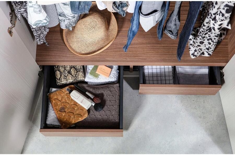 WOOOD | Rens 3 Drs Hang legkast Greep Lang Noten kiezelgrijs | Slaapkamerkasten | Linnenkast