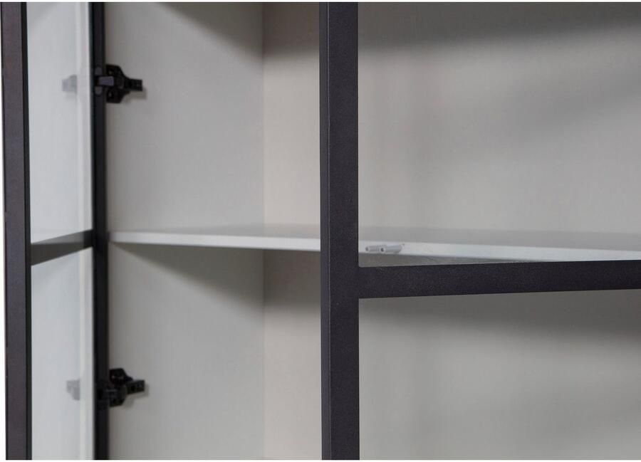 Vtwonen | Basic 4-drs Vitrinekast Grenen Mist | Woonkamer meubels | KastVitrinekast