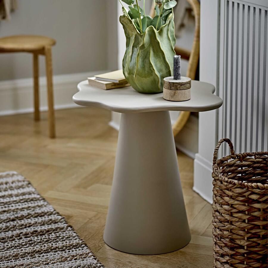 Bloomingville Bijzettafel Soller 56 x 43cm Naturel Organisch