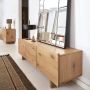 Kave Home Rasha 3 deurs TV meubel in eiken fineer met natuurlijke afwerking 160 x 45 cm - Thumbnail 11