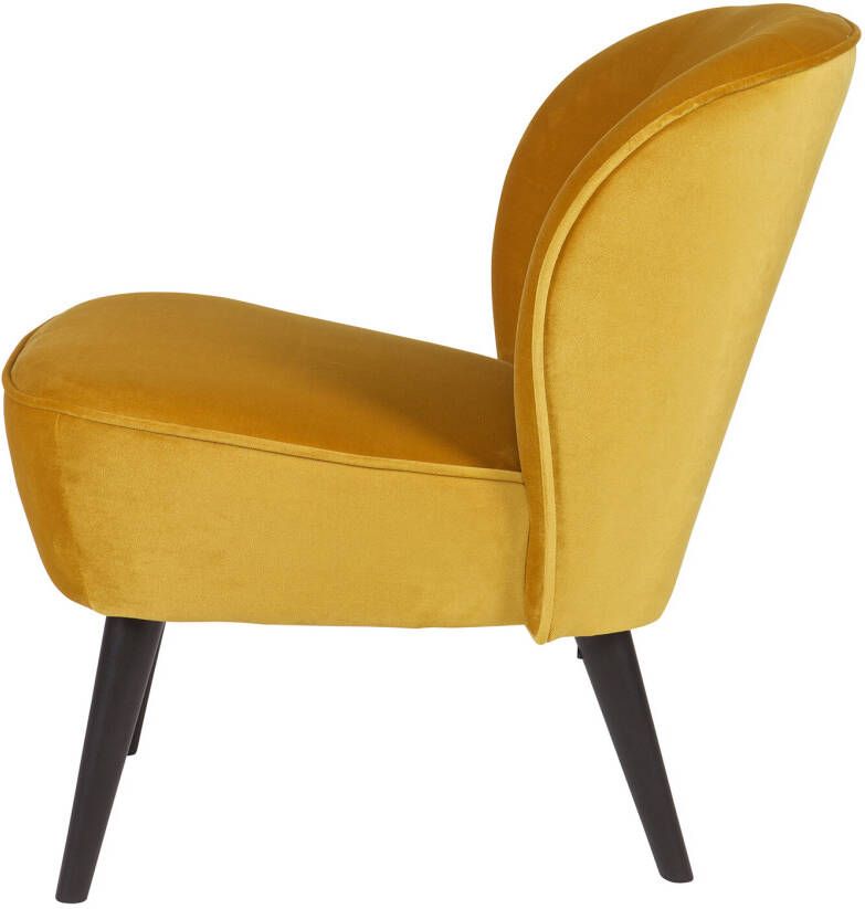 WOOOD Fauteuil 'Sara' Velvet kleur Okergeel