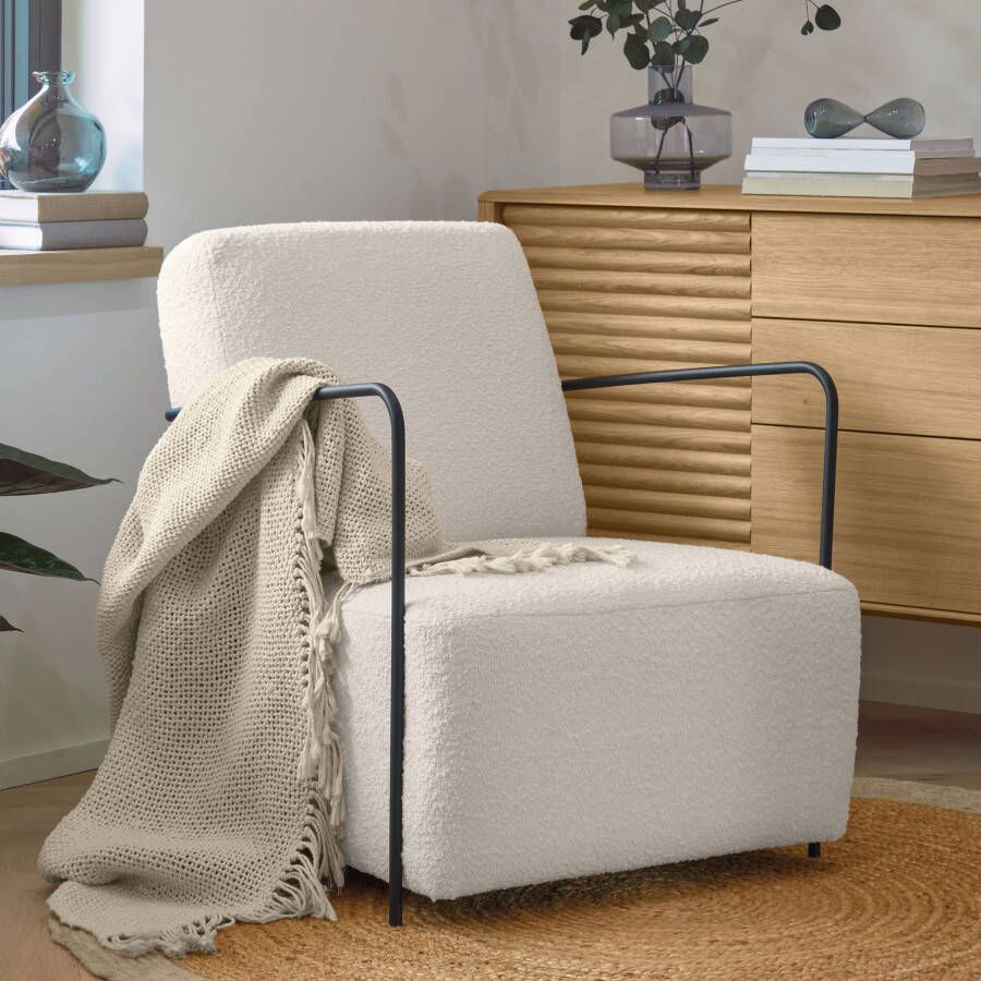 Kave Home Gamer fauteuil wit geschoren effect en metaal met zwarte afwerking