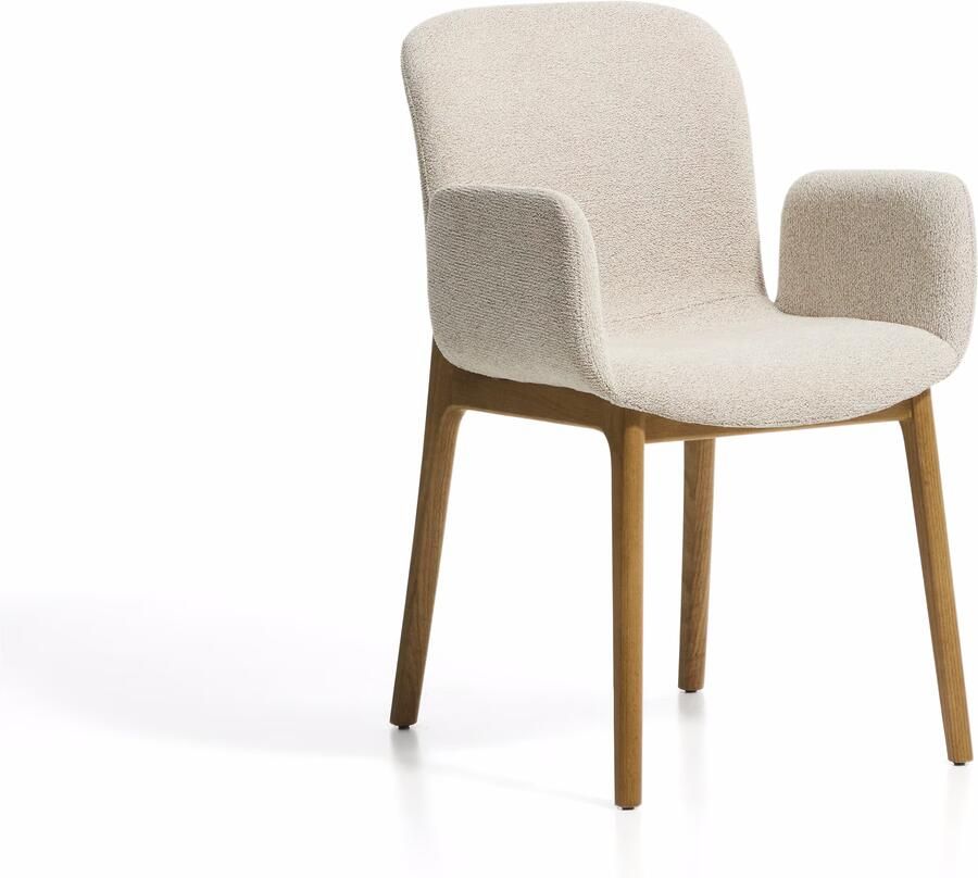 Kave Home Eetkamerstoel Elnor met armleuning Chenille en eiken Beige Naturel