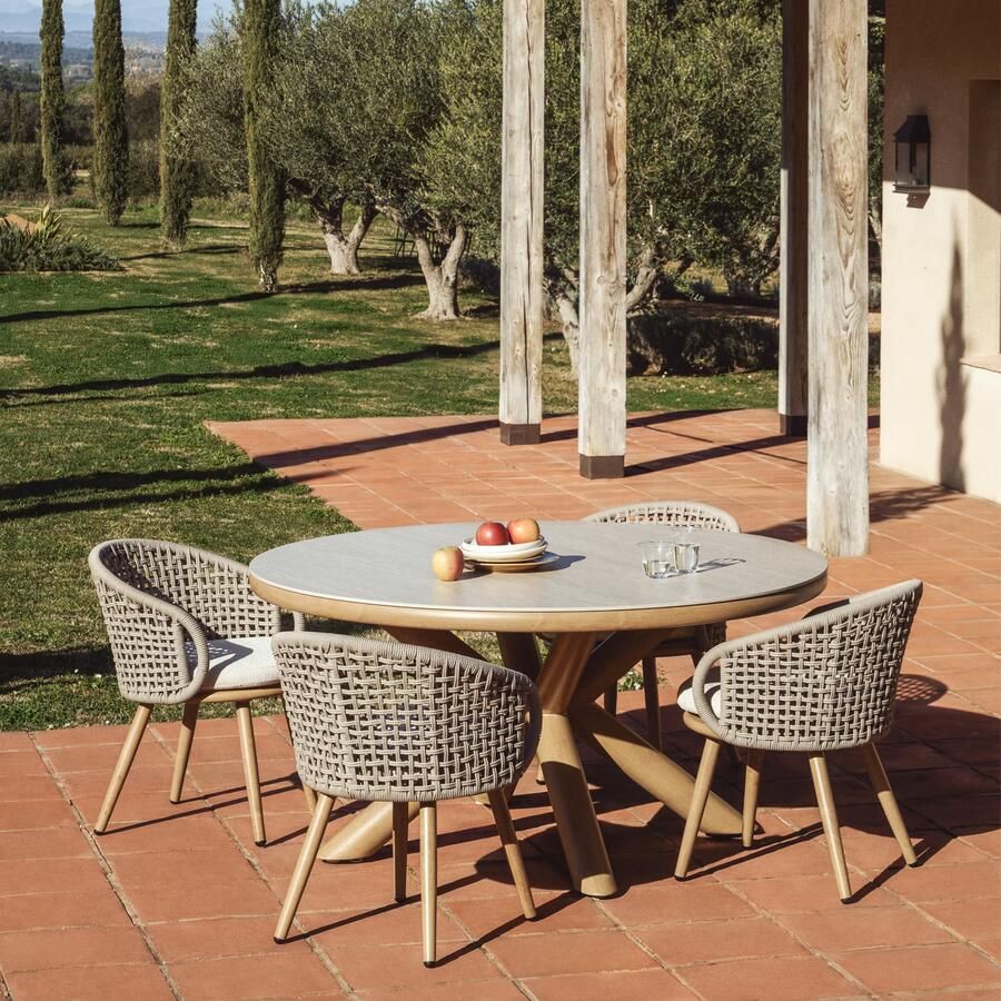 Kave Home Ronde Tuintafel Mirtia Gesinterde steen en houtlook 148cm Beige
