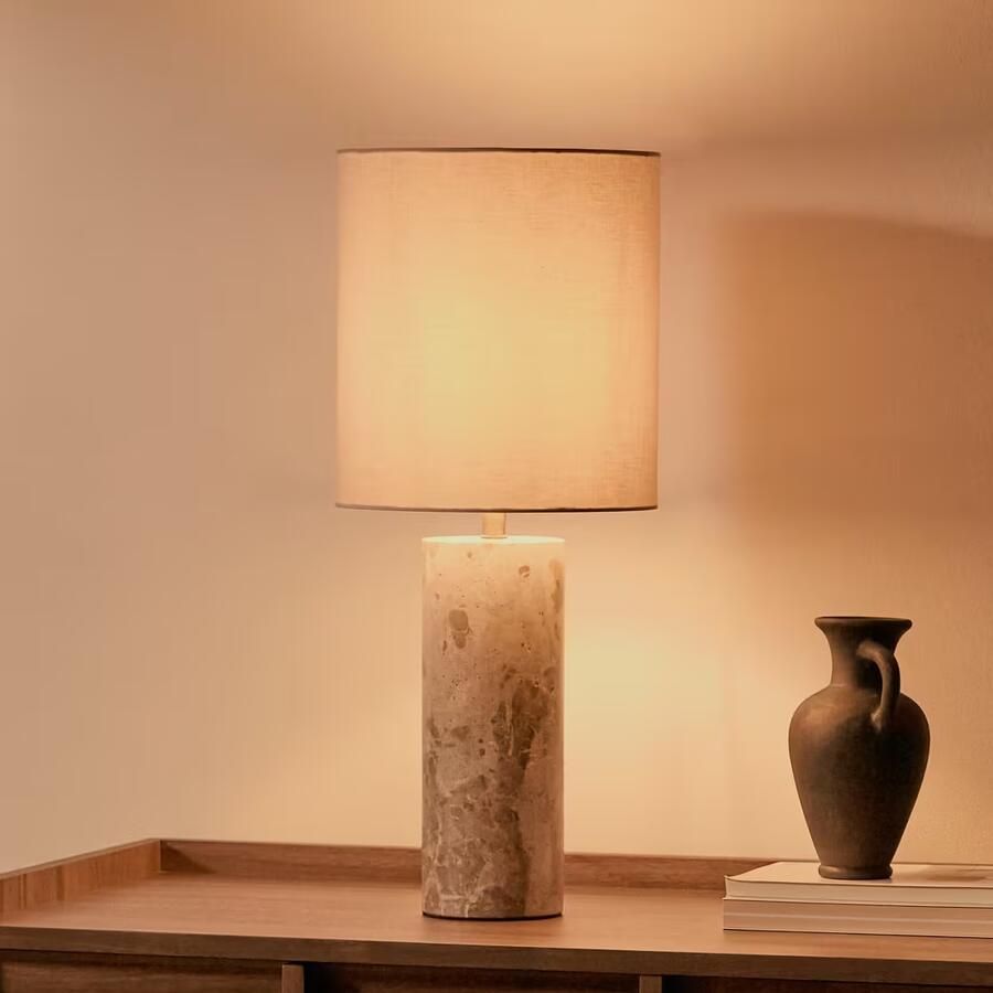 Kave Home Tafellamp Raze Marmer en linnen incl. kap Beige