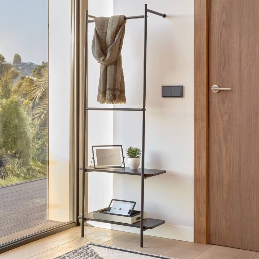 Kave Home Galatia melamine en metalen kledingroede met zwarte