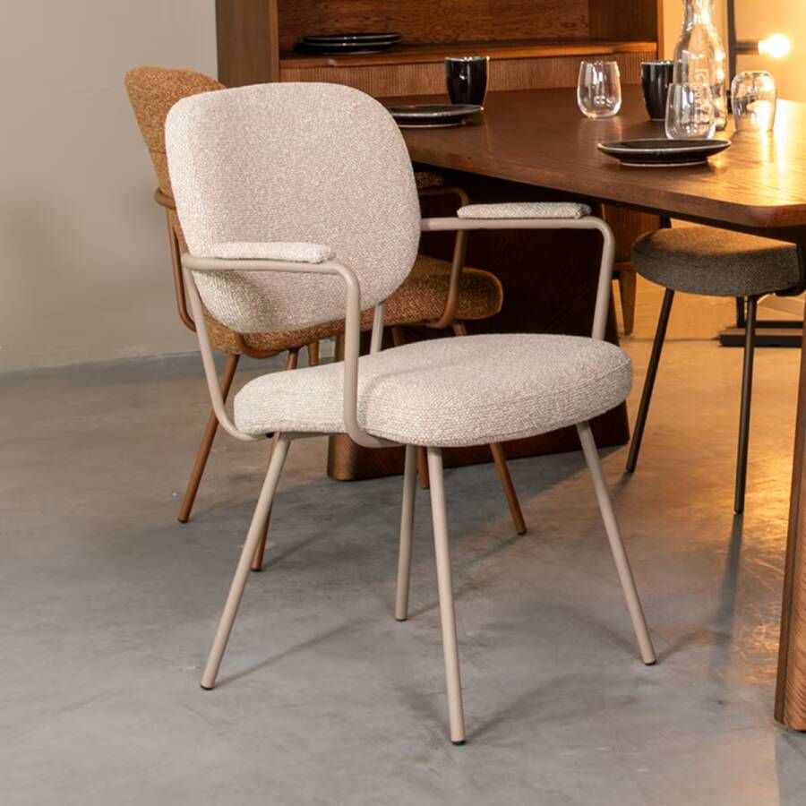 LABEL51 | Eetkamerstoel Lausanne Naturel Boucle | Zitmeubels eetkamer | Armstoel