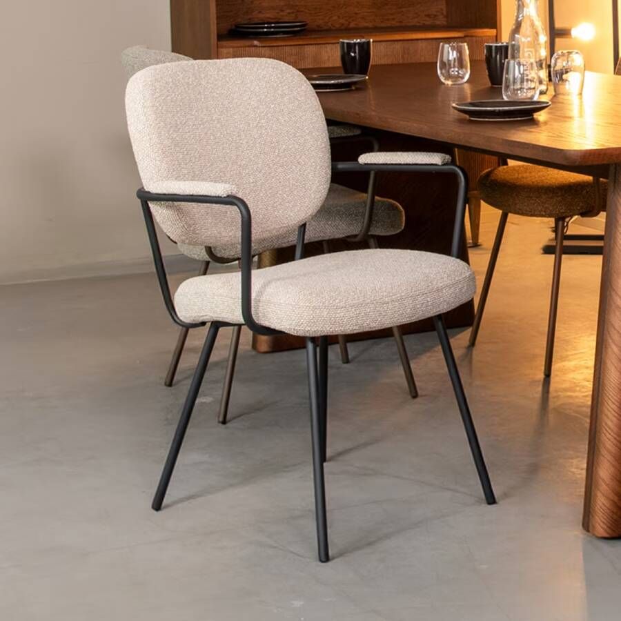 LABEL51 | Eetkamerstoel Lausanne Naturel Boucle | Zitmeubels eetkamer | Armstoel