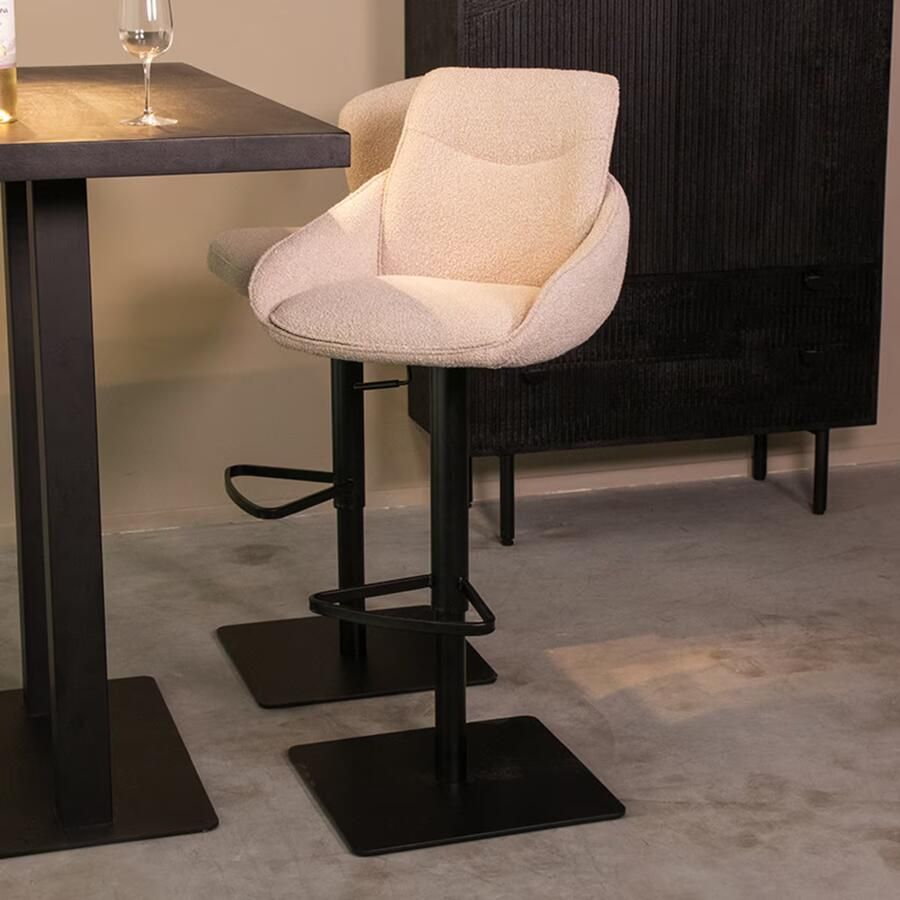 LABEL51 | Barkruk Beauty Naturel Boucle | Zitmeubels eetkamer | Barstoel