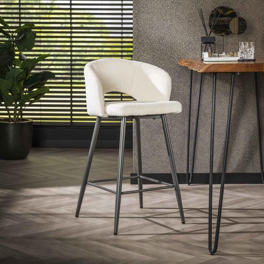 LifestyleFurn Barstoel Arnie Bouclé Wit (zithoogte 69cm)