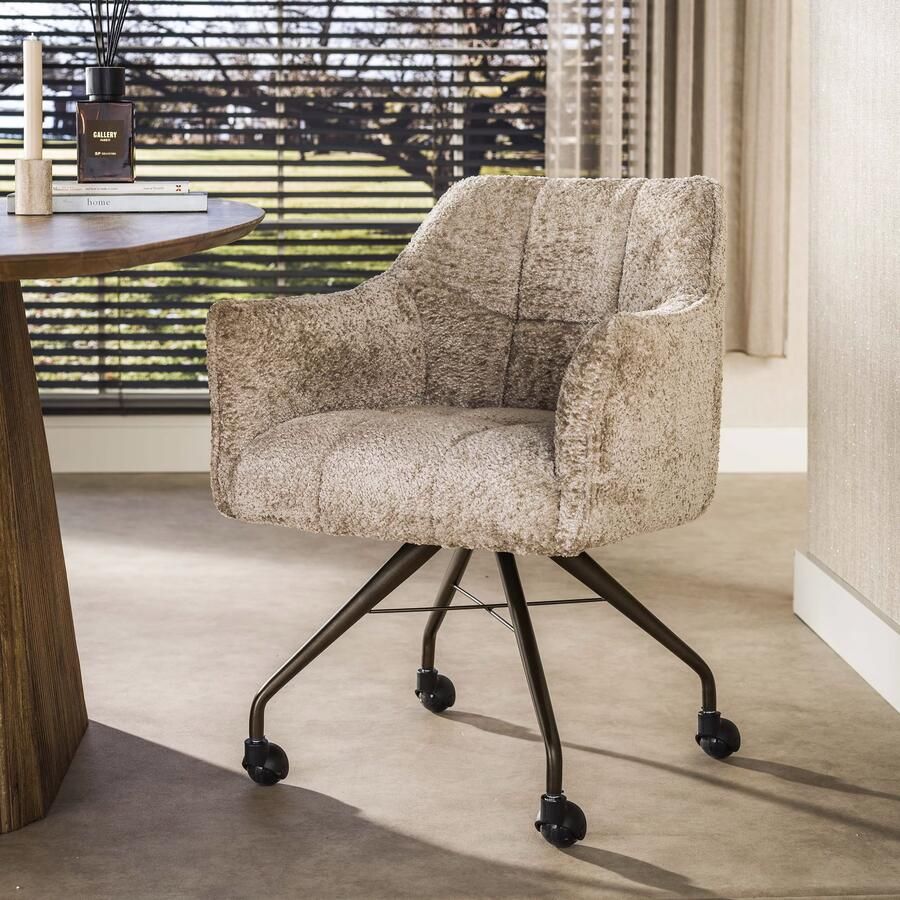 LifestyleFurn Eetkamerstoel op wielen Thandie Alura stof Zand Bruin