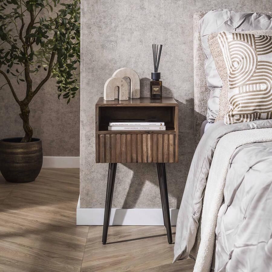 LifestyleFurn Nachtkastje Alania Met 1 lade en open vak Acaciahout Massief acacia bruin