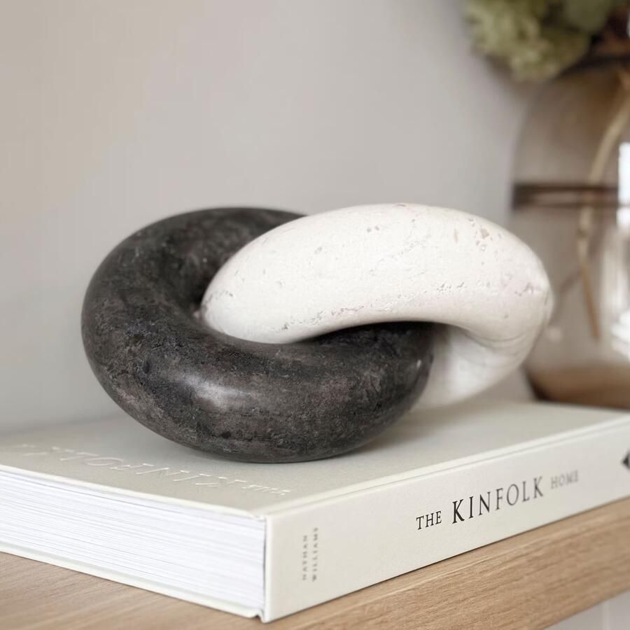 MUST Living Ornament Chain Marmer Grijs