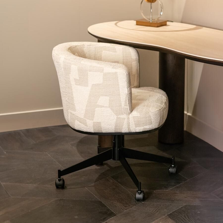 Richmond Interiors | Draaistoel Rochenne met wielen beige graffic | Eetkamerstoelen | Eetkamerstoel