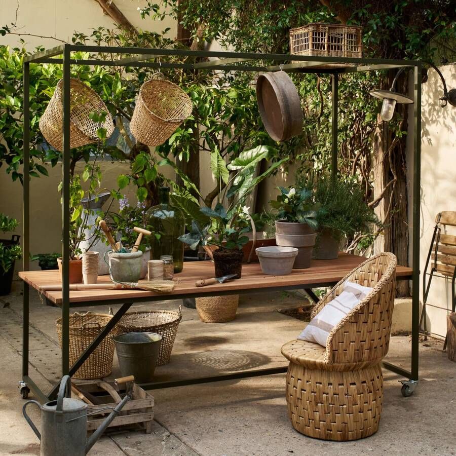 vtwonen Outdoor Eettafel Blue Sky Met decoframe 220 x 97cm Bruin