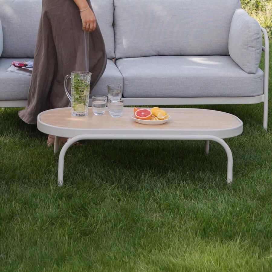 Zuiver Outdoor Ovale Salontafel Vista 110 x 62cm Beige Ovaal