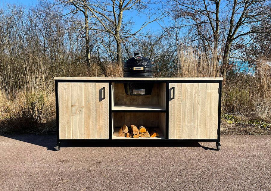 Industriële buitenkeuken Karlijn van steigerhout