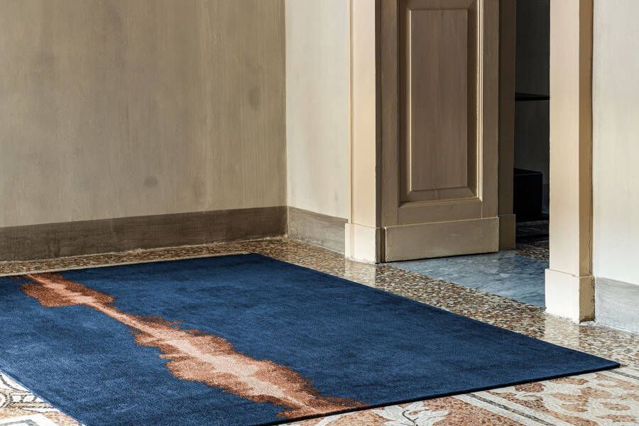 Louis de Poortere Vloerkleed Linares Navy 9056 (outlet) 140x200 cm