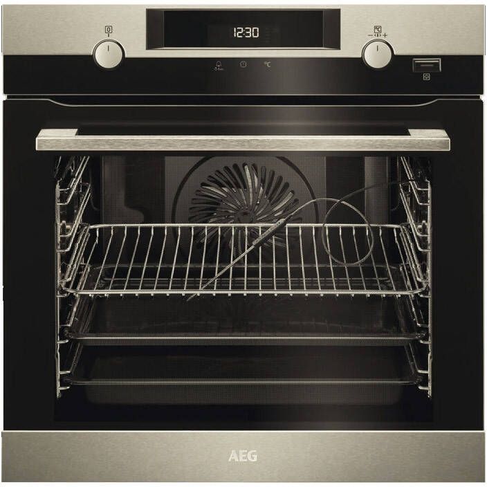 AEG 6000 serie SteamBake Heteluchtoven met stoomondersteuning met pyrolysereiniging BPK556220M