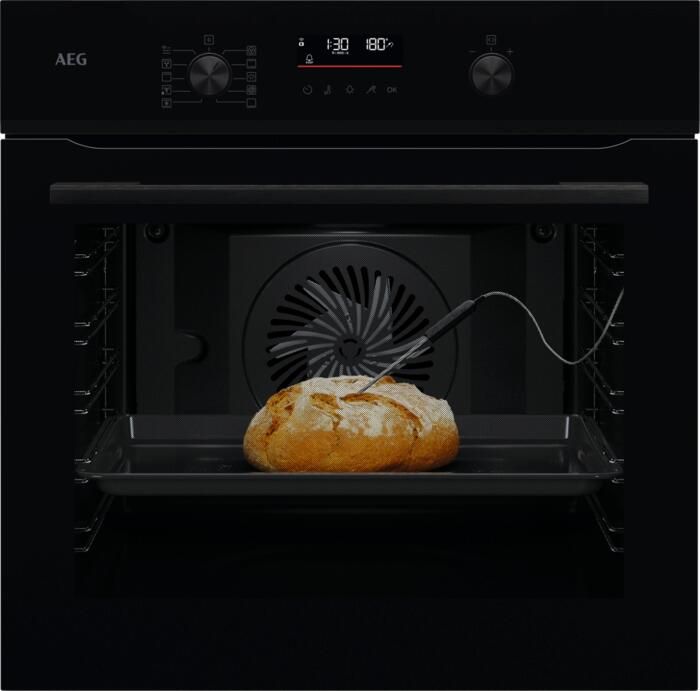 AEG 5000 SurroundCook met SteamBake Heteluchtoven met stoomondersteuning met pyrolysereiniging NBA5P521AB