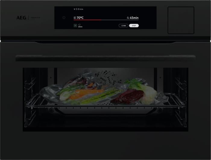 AEG 9000 ProAssist met SteamPro Combi hetelucht- en stoomoven CS9900T