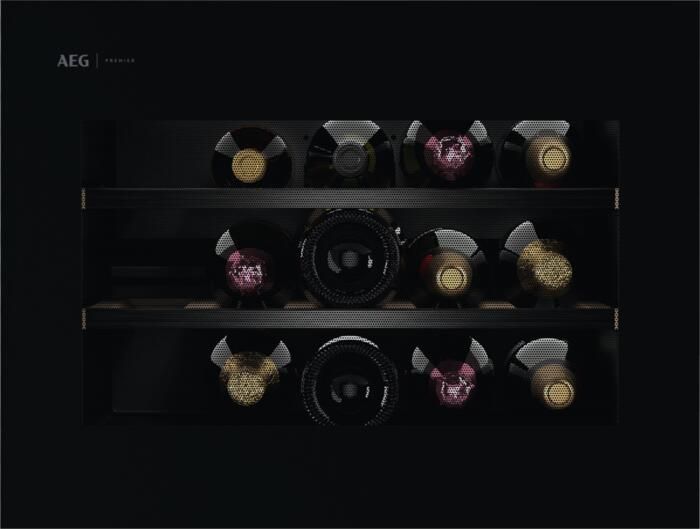 AEG Wijnkoeler inbouw 45 cm CW6000B