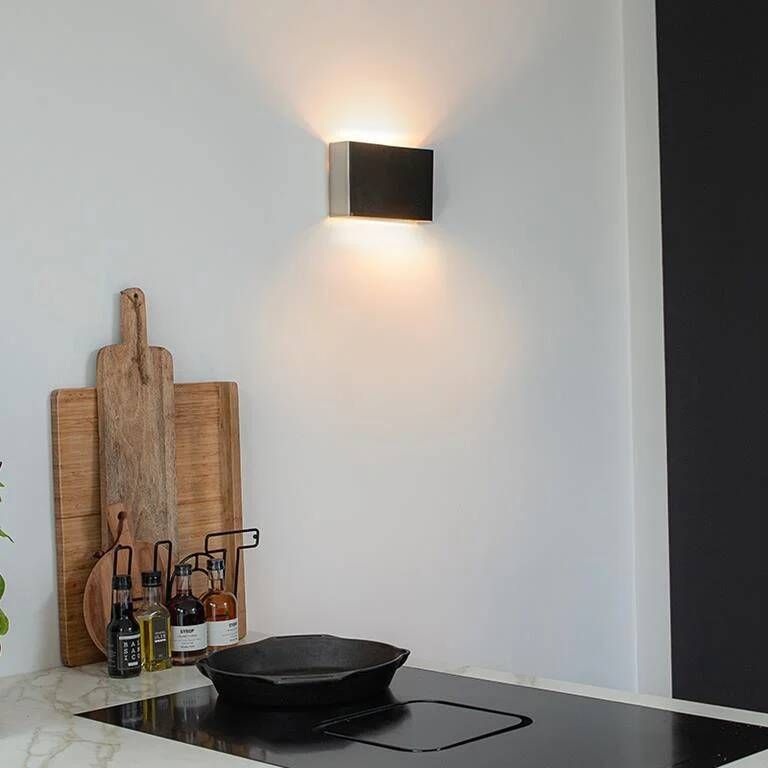 QAZQA Moderne Wandlamp Staal Otan