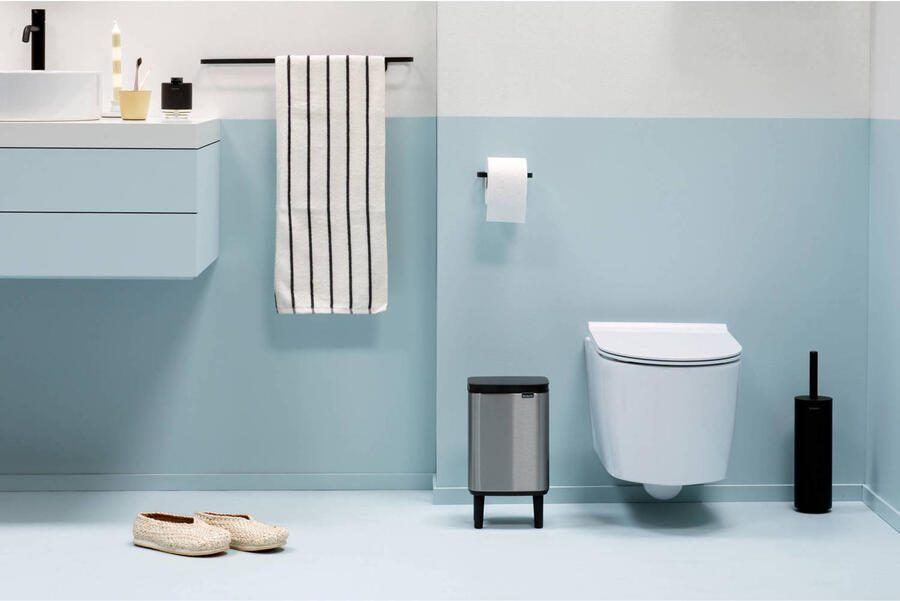 Brabantia Bo hi afvalemmer 4 liter met kunststof binnenemmer matt steel fingerprint proof - Foto 3