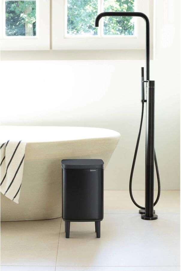 Brabantia Bo hi afvalemmer 7 liter met kunststof binnenemmer matt black - Foto 4