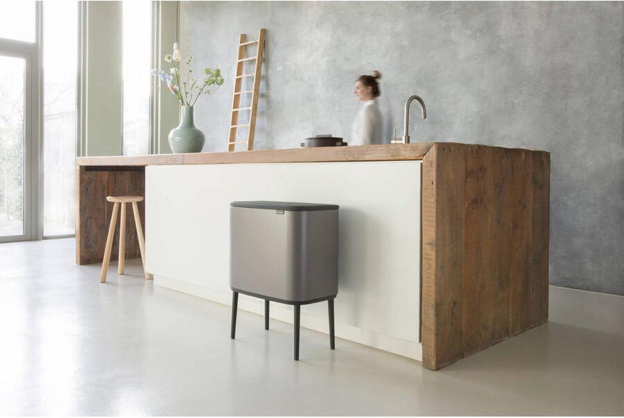 Brabantia Bo Touch Bin afvalemmer 36 liter met kunststof binnenemmer - Foto 3
