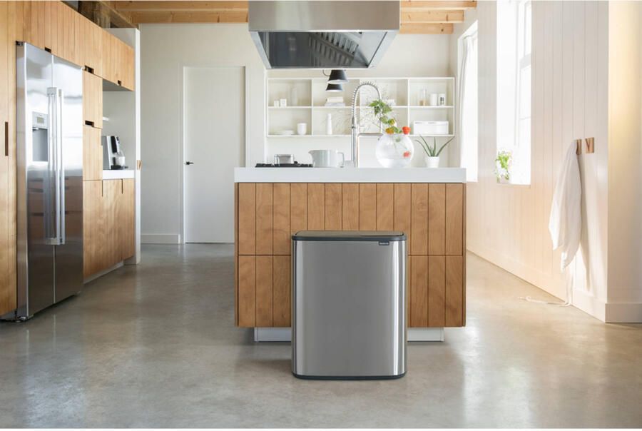 Brabantia Bo Touch Bin afvalemmer 60L met kunststof binnenemmer Matt Steel Fingerprint Proof - Foto 2