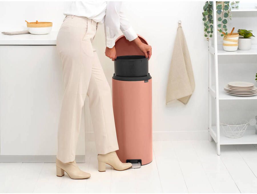Brabantia NewIcon Pedaalemmer 30 liter kunststof binnenemmer Warm Copper - Foto 2