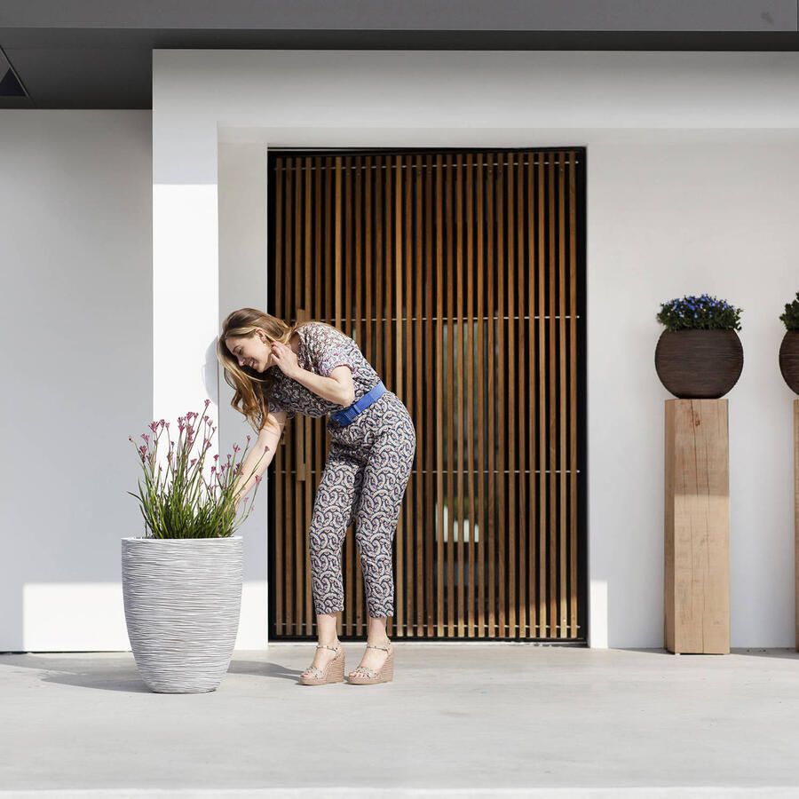 Capi Europe Vaas elegant laag Rib NL 46x58 Ivoor Opening Ø38 Voor binnen en buiten Levenslang garantie Breukbestendig 100% Recyclebaar KOFI783 Opening Ø38 Bloempot voor binnen 5 jaar garantie KOFI783 - Foto 3