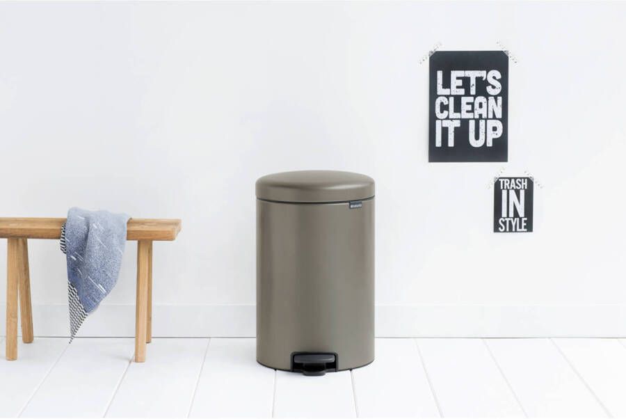 Brabantia NewIcon pedaalemmer 20L met kunststof binnenemmer Platinum