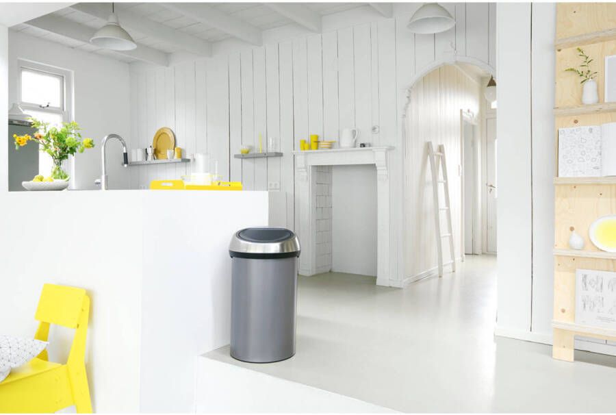 Brabantia Touch Bin afvalemmer 60L met kunststof binnenemmer Platinum