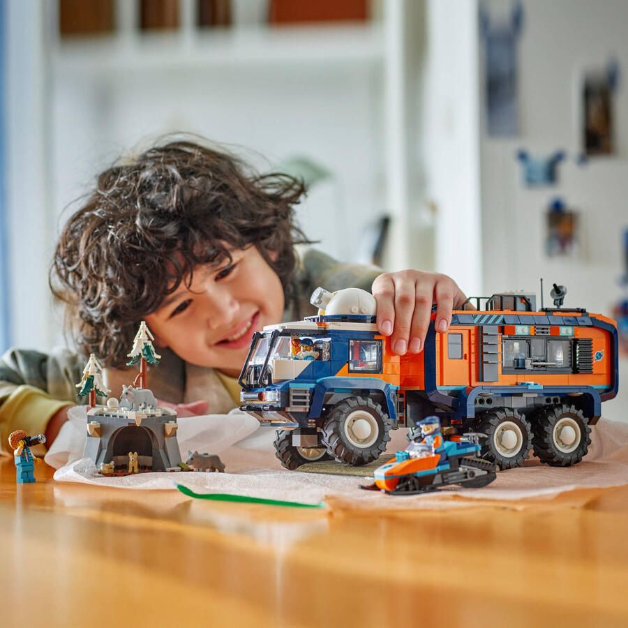 LEGO City Laboratoriumtruck op de Noordpool Bouwset 60471 - Foto 3