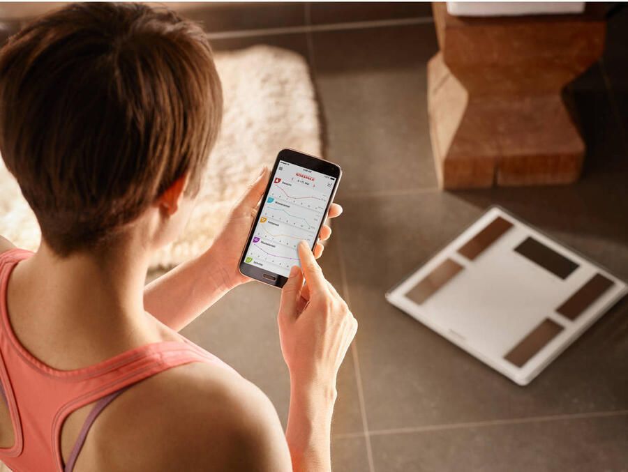 Soehnle analyse personenweegschaal Shape Sense Connect 100 8 personen tot 180 kg incl. batterijen - Foto 4