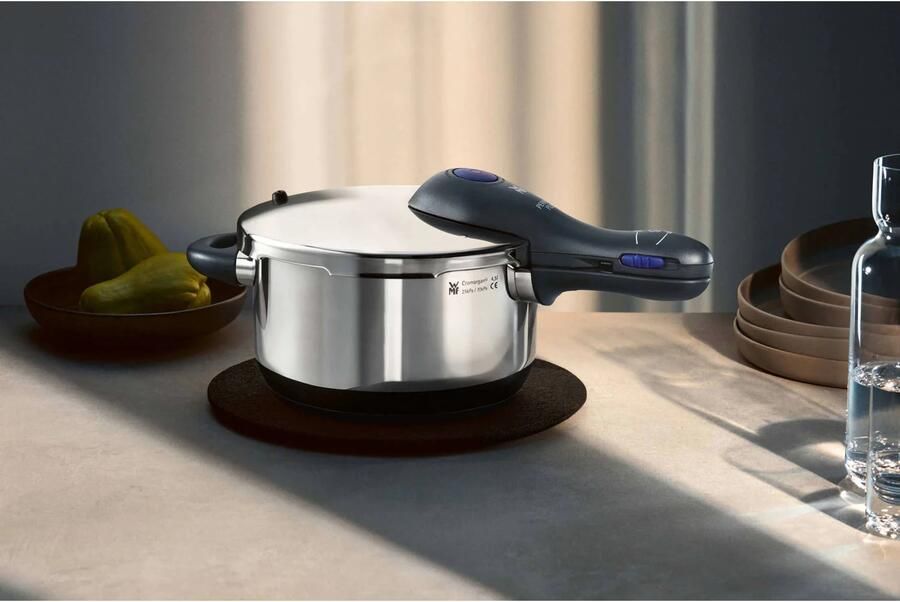 WMF Perfect Plus Snelkookpan 2.5L 18 cm met Vlambeveiliging - Foto 3