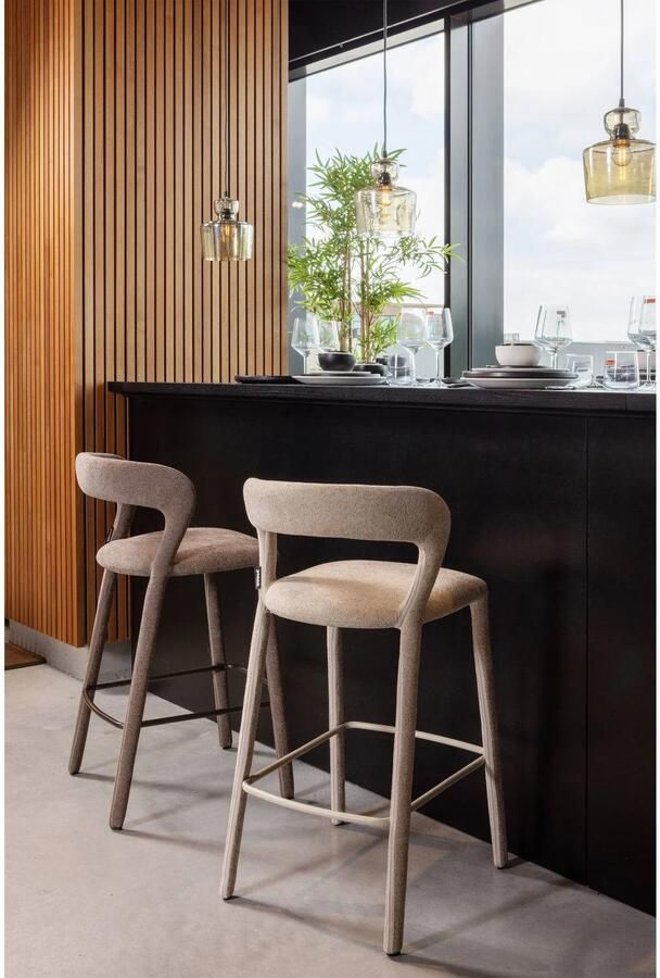WOOOD | Noble barstoel zand | Zitmeubels eetkamer | Barstoel
