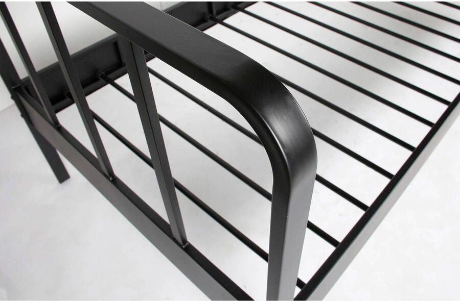 WOOOD | Mees Bed Metaal Zwart 90x200cm | Slaapkamer meubels | Ledikant
