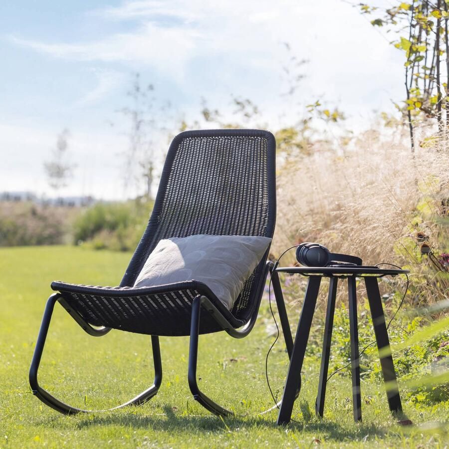 WOOOD Schommelstoel Buiten Tom Rattan Zwart 97x51x95 - Foto 4